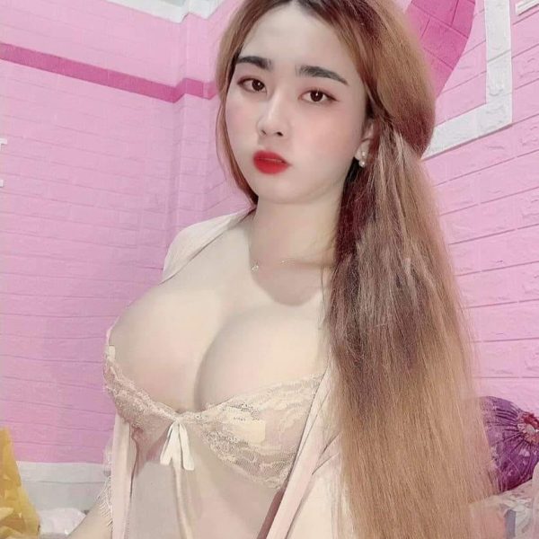 Tinh Tế và Gợi Cảm: Gái Xinh Siêu Vòng 1(1)