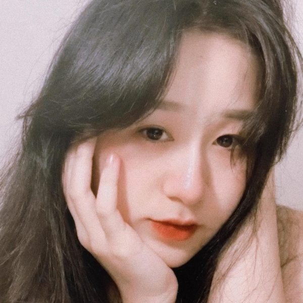 Nhìn Em Nơi Nơi: Sự Tinh Tế và Sức Hút Đằng Sau Những Bức Ảnh