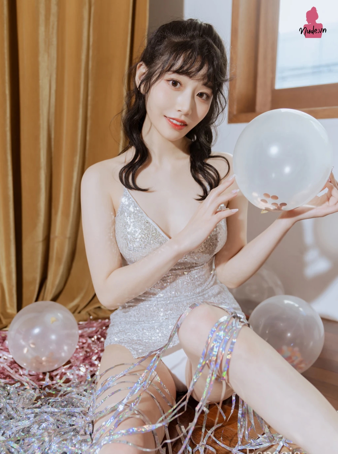 Saika - Bữa Tiệc Nude Nóng Bỏng