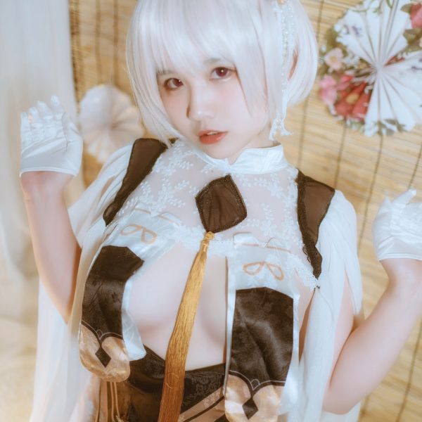 Anh Cosplay Hentai Pretty Girl: 阿半今天很开心 (Tianlangxing) and Seductive Moments