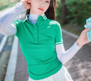 Sắc Đẹp Nổi Bật Của Hendoong Trong Bộ Ảnh Sexy DJawa On Green