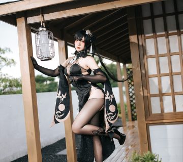 九曲Jean – Bộ Ảnh Cosplay Đầy Tinh Tế Với 旗袍镇海