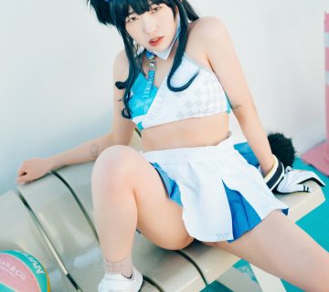 Sonson 손손 – Bộ Ảnh Nude Táo Bạo "Hibiki for Adults"